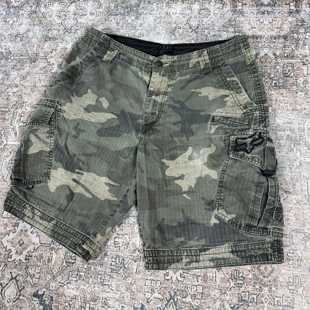 Y2K Baggy Fox Cargo Camo Shorts Size 33